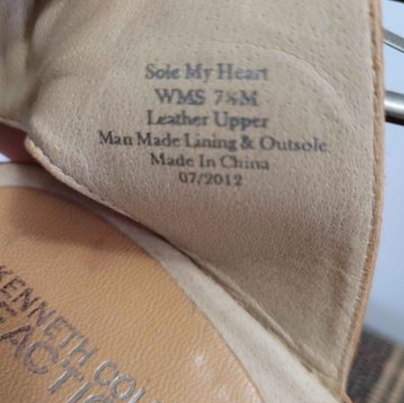 Kenneth Cole Leather Wedge Sandals - Picture 5 of 5